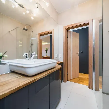 Glam Brewery Apartment Krakau